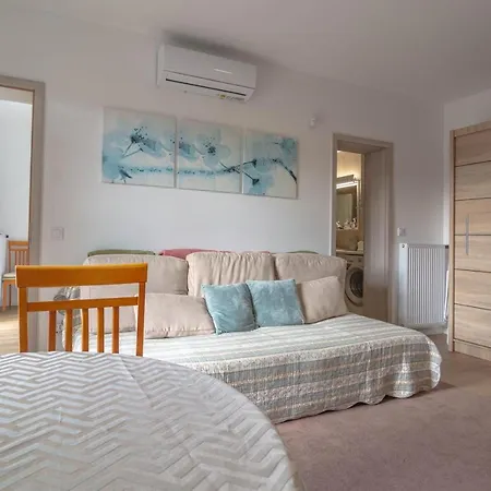 G&b Apartman Balatongyorok