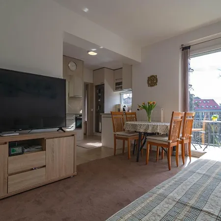 G&b Apartman Apartment *